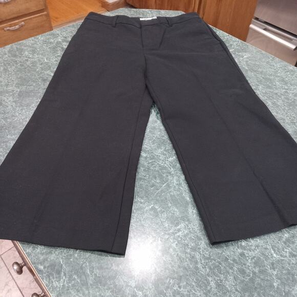 Old Navy High Rise Wide Leg Flare Crop Chino Dress Pants Women's Size 10 Black - Picture 1 of 13